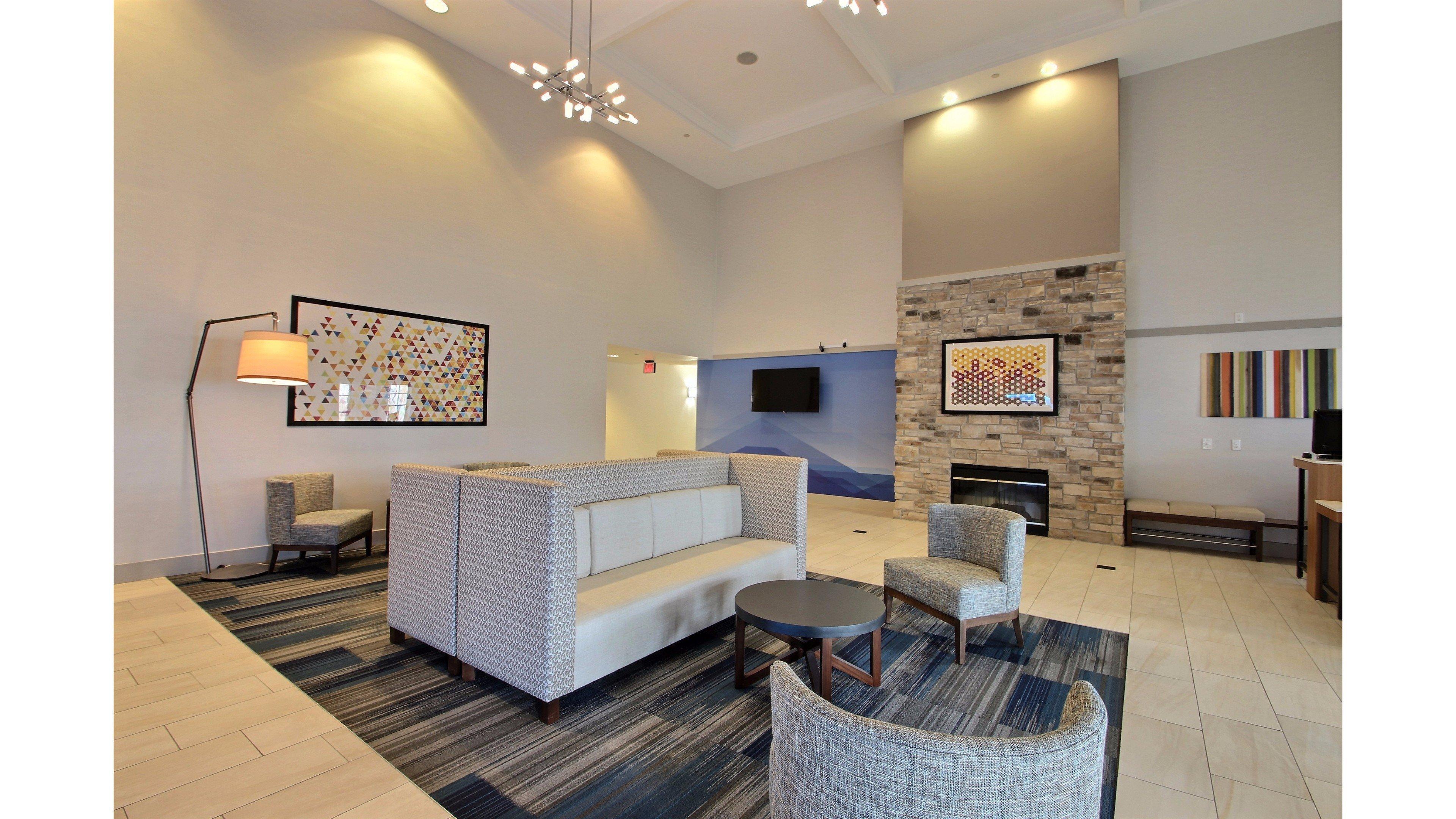 Holiday Inn Express Hotel & Suites Milwaukee Airport By Ihg Kültér fotó