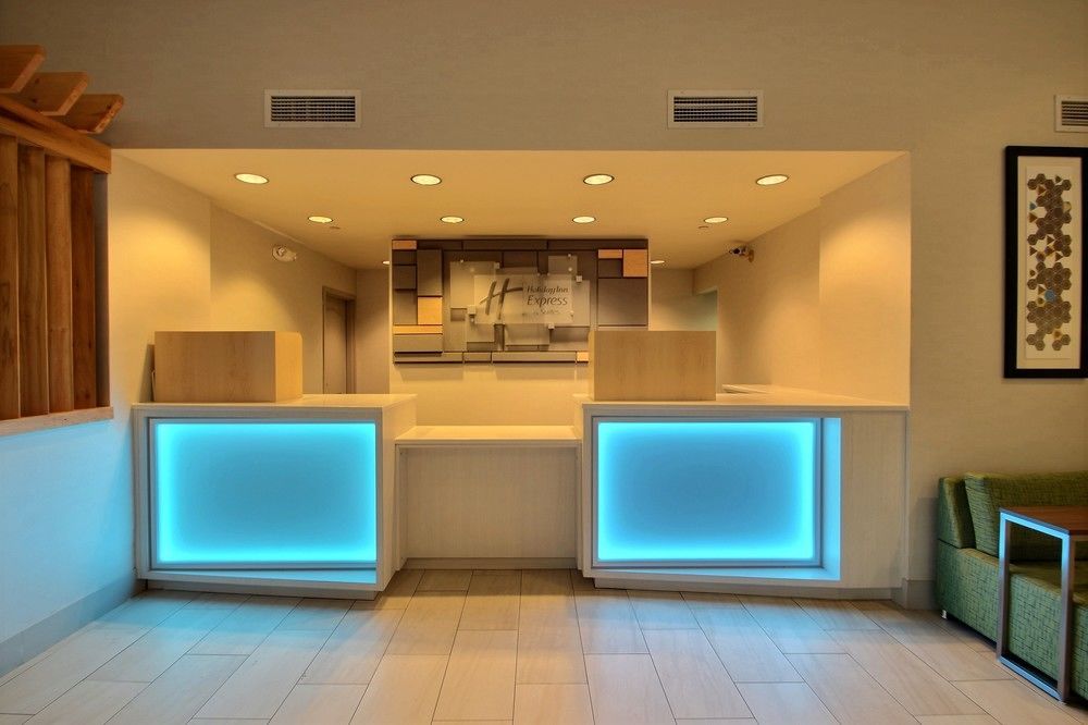Holiday Inn Express Hotel & Suites Milwaukee Airport By Ihg Kültér fotó